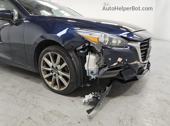 3MZBN1V3XJM174088 2018 MAZDA 3 Blue 