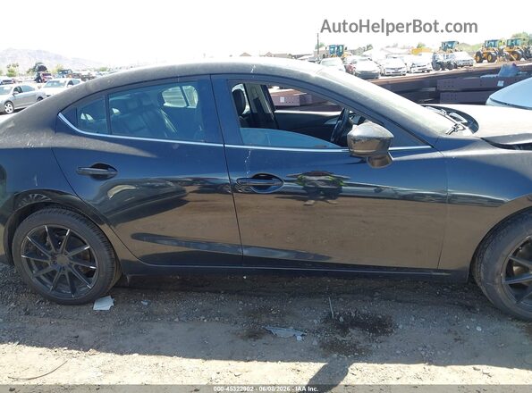 3MZBN1V3XJM201421 2018 MAZDA 3 Черный Вид задней части салона