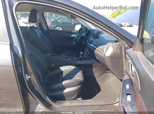 3MZBN1V72HM147559 2017 MAZDA 3 Gray Front interior view