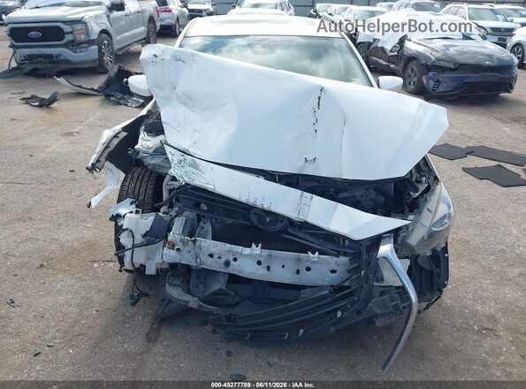 3MZBN1V74HM100128 2017 MAZDA 3 White Rear interior view
