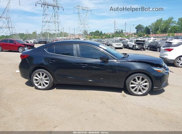 3MZBN1V77HM118364 2017 MAZDA 3 Черный Вид задней части салона
