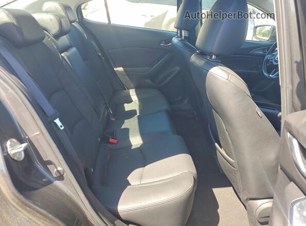 3MZBN1W31JM174673 2018 MAZDA 3 Gray Widok tylnych siedzeń