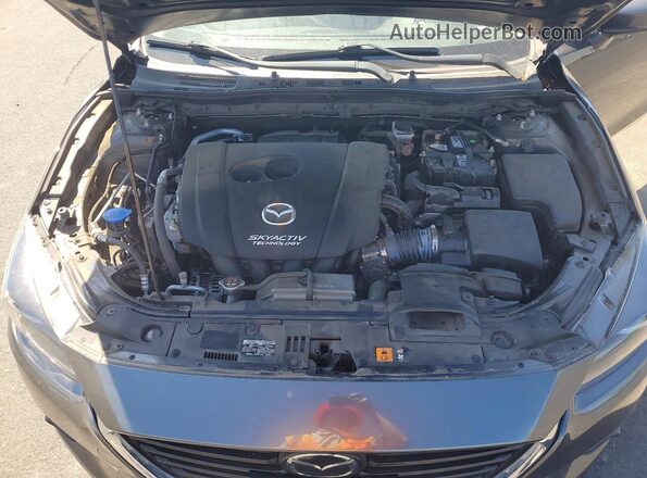 3MZBN1W31JM174673 2018 MAZDA 3 Gray Widok wnętrza z tyłu
