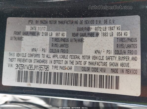 3MZBN1W36JM185796 2018 MAZDA 3 Black Շարժիչի բաժամունքի տեսք