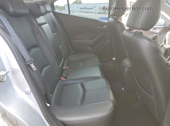 3MZBN1W37HM137458 2017 MAZDA 3 Silver უკანა სავარძლების ხედი