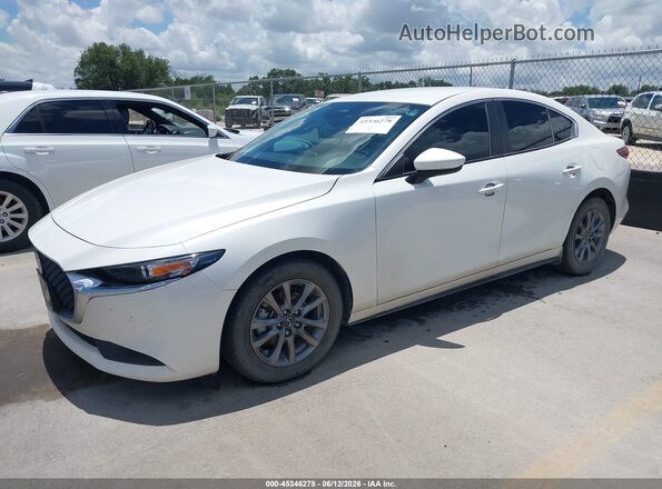 3MZBPAAM4RM434909 2024 MAZDA 3 White Vista tres cuartos delantera izquierda