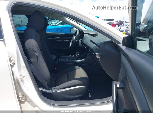 3MZBPAAM4RM434909 2024 MAZDA 3 White Vista interior delantera