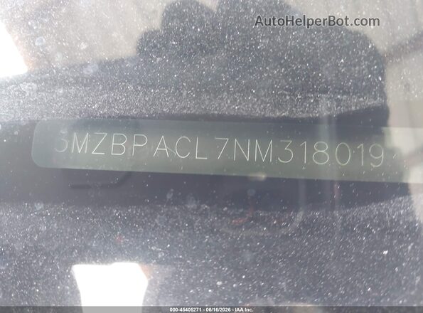 3MZBPACL7NM318019 2022 MAZDA 3 Red Vista del compartimento del motor