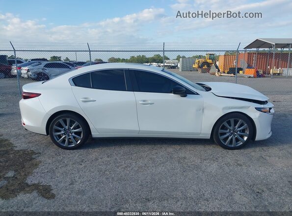 3MZBPACM3PM366225 2023 MAZDA 3 White Widok wnętrza z tyłu