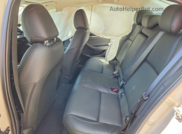 3MZBPACM8SM475563 2025 MAZDA 3 Tan Հետևի նստատեղերի տեսք