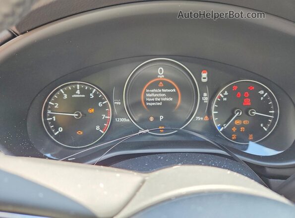 3MZBPACM8SM475563 2025 MAZDA 3 Tan Սարքավորումների վահանակի տեսք