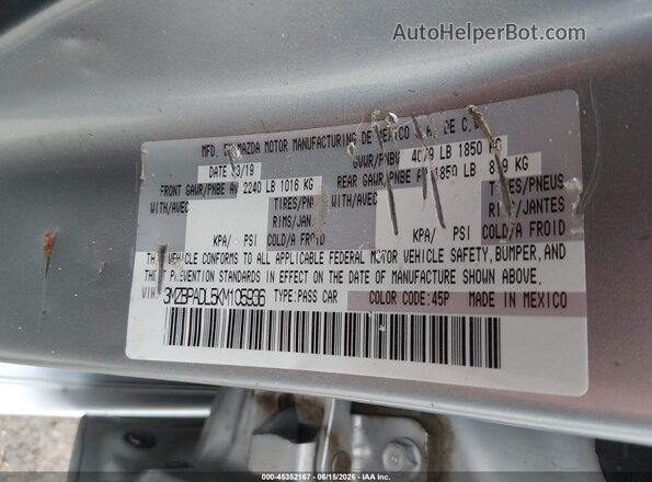 3MZBPADL5KM105936 2019 MAZDA 3 Silver Widok komory silnika
