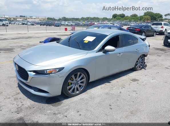3MZBPADL5KM105953 2019 MAZDA 3 Silver Vista tres cuartos delantera izquierda
