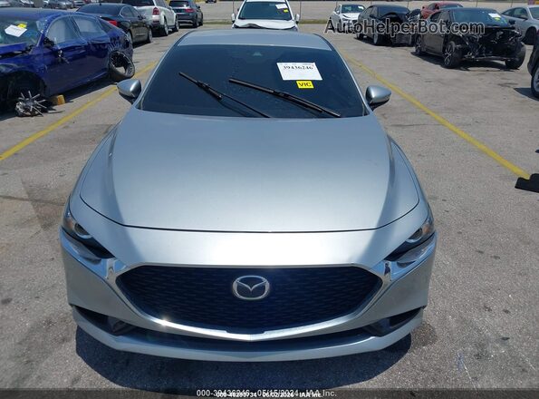 3MZBPADL5KM105953 2019 MAZDA 3 Silver Vista del salpicadero