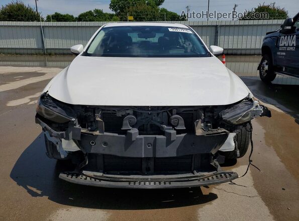 3MZBPAEM0KM101817 2019 MAZDA 3 White Widok z przodu