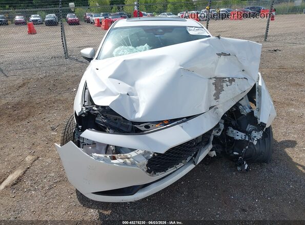 3MZBPAEM8KM103766 2019 MAZDA 3 White Սարքավորումների վահանակի տեսք
