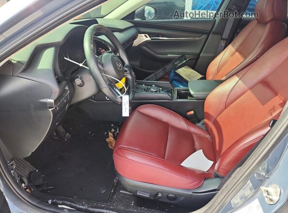 3MZBPBCM7PM358523 2023 MAZDA 3 Синий Вид салона спереди