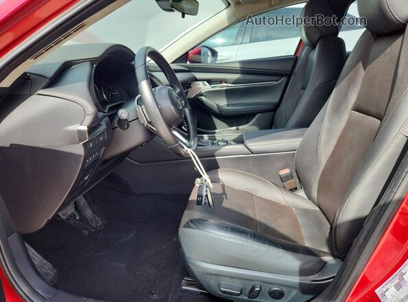 3MZBPBDM9PM350017 2023 MAZDA 3 Red Vista interior delantera