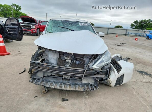 3N1AB7AP0GY262266 2016 NISSAN SENTRA White Front view