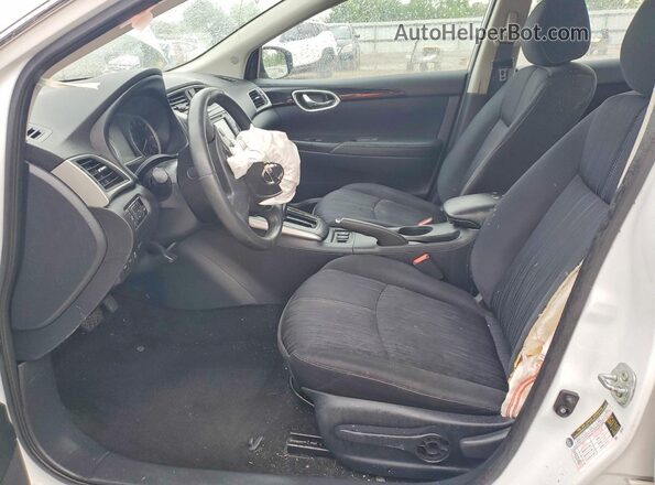 3N1AB7AP0GY279441 2016 NISSAN SENTRA Белый Вид салона спереди