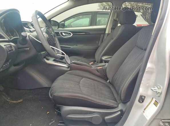 3N1AB7AP0HY299061 2017 NISSAN SENTRA Silver წინა სალონის ხედი