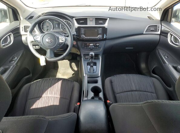 3N1AB7AP0JL627551 2018 NISSAN SENTRA Gray წინა პანელის ხედი