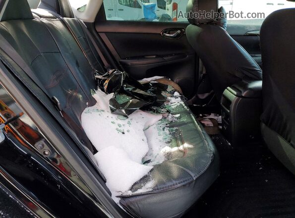 3N1AB7AP0JY211714 2018 NISSAN SENTRA Black Вид задніх сидінь