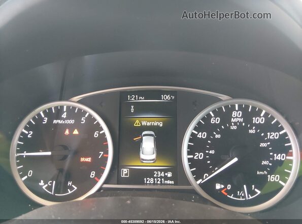 3N1AB7AP0JY229811 2018 NISSAN SENTRA Blue Widok tylnych siedzeń