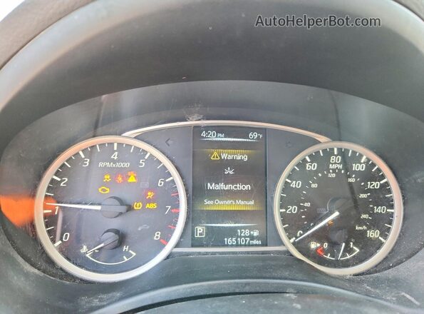 3N1AB7AP0JY280273 2018 NISSAN SENTRA Silver Սարքավորումների վահանակի տեսք