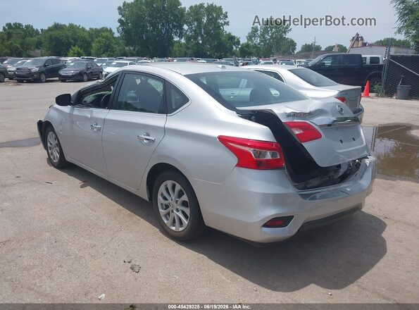 3N1AB7AP0JY294416 2018 NISSAN SENTRA Silver Tył lewy