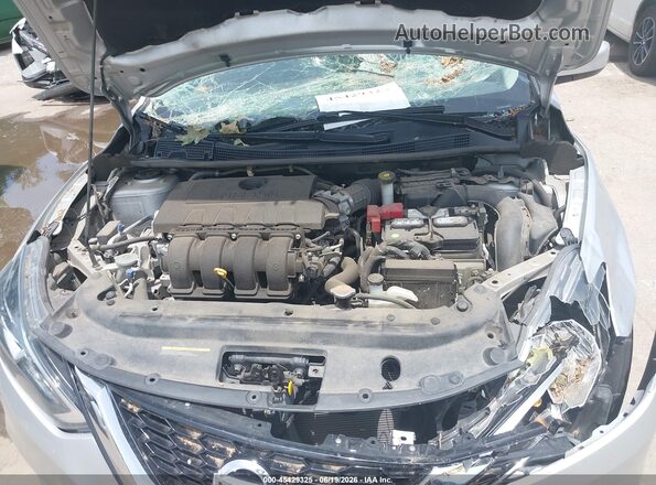3N1AB7AP0JY294416 2018 NISSAN SENTRA Silver Widok z tyłu