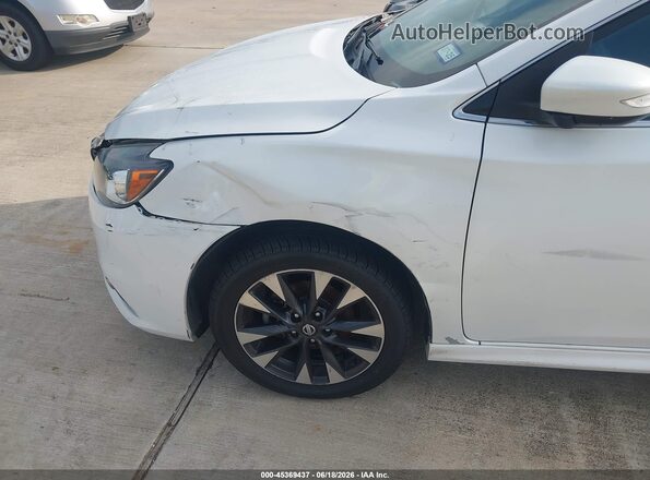 3N1AB7AP0JY297431 2018 NISSAN SENTRA White Widok z przodu