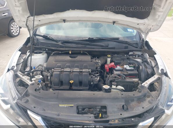 3N1AB7AP0JY297431 2018 NISSAN SENTRA White Widok z tyłu