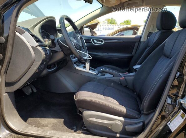 3N1AB7AP0JY305124 2018 NISSAN SENTRA Black Вид салону спереду
