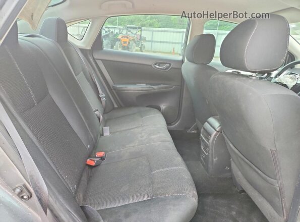 3N1AB7AP0JY342996 2018 NISSAN SENTRA Серый Вид задних сидений