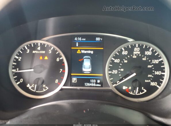 3N1AB7AP0KY292733 2019 NISSAN SENTRA Red Vista de los asientos traseros