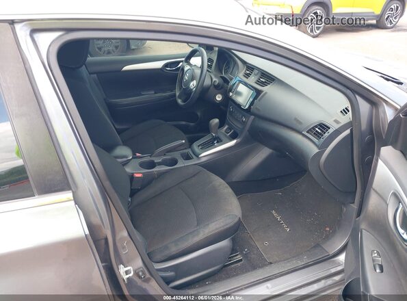 3N1AB7AP0KY449032 2019 NISSAN SENTRA Серый Вид салона спереди