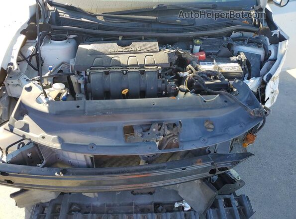 3N1AB7AP1HL640819 2017 NISSAN SENTRA White Rear interior view