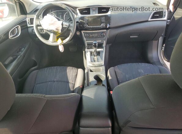 3N1AB7AP1HY391683 2017 NISSAN SENTRA Silver Առջևի վահանակի տեսք