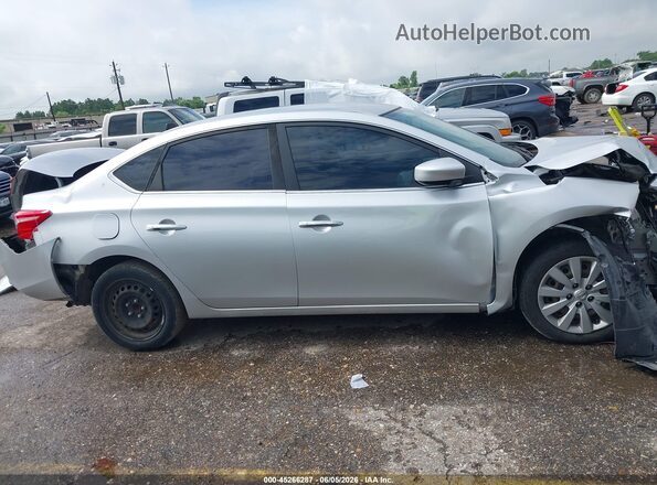 3N1AB7AP1JY254071 2018 NISSAN SENTRA Silver Вид задньої частини салону