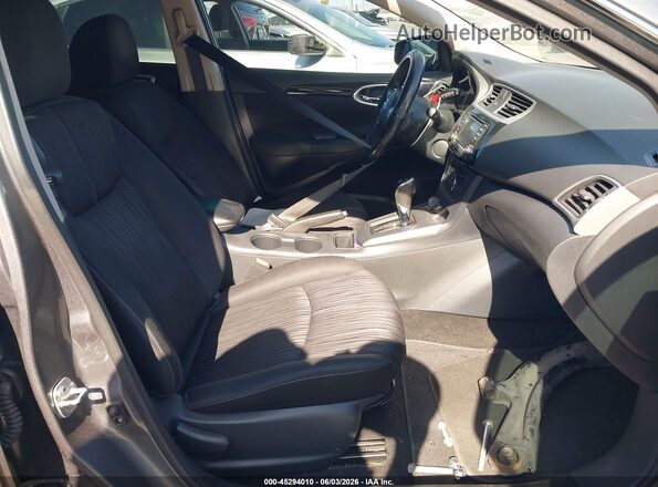 3N1AB7AP1JY347995 2018 NISSAN SENTRA Gray წინა სალონის ხედი