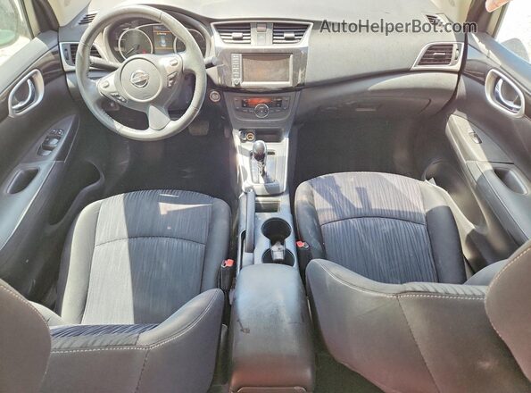 3N1AB7AP1KL606337 2019 NISSAN SENTRA Серебряный Вид панели приборов