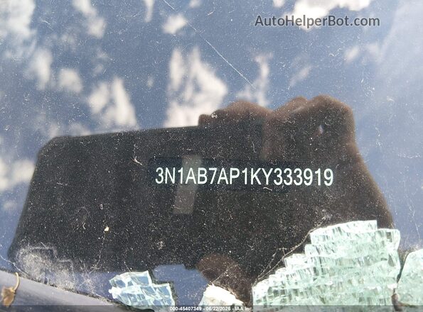 3N1AB7AP1KY333919 2019 NISSAN SENTRA White Engine compartment view