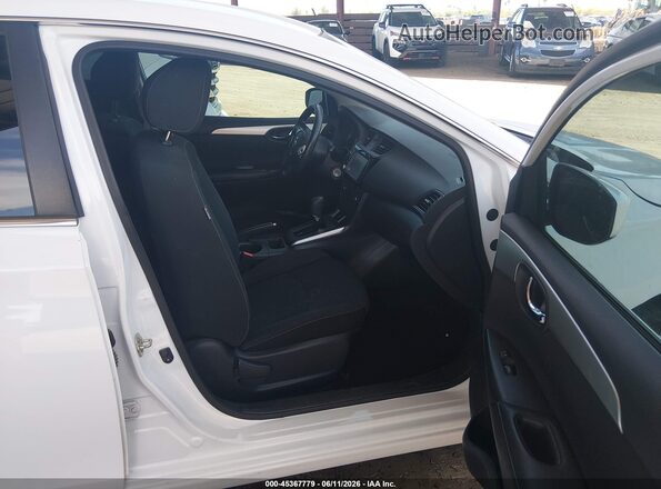 3N1AB7AP1KY336786 2019 NISSAN SENTRA Белый Вид салона спереди