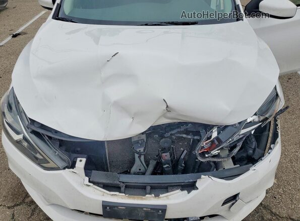 3N1AB7AP1KY439075 2019 NISSAN SENTRA White Rear interior view