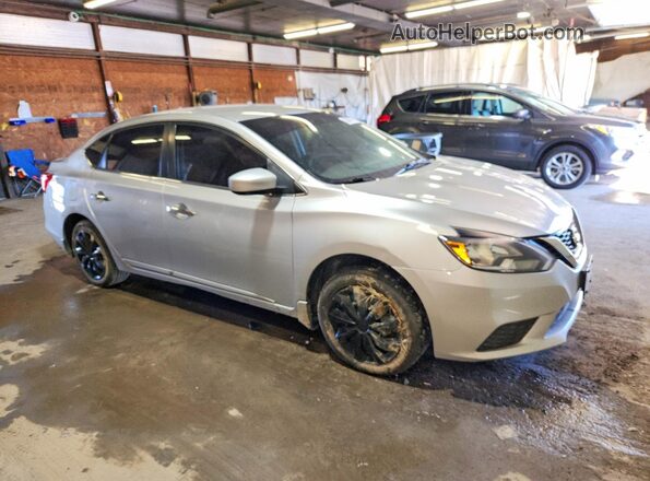 3N1AB7AP2GY257764 2016 NISSAN SENTRA Серебряный Передняя правая четверть