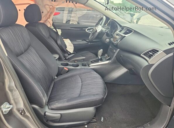 3N1AB7AP2HL658441 2017 NISSAN SENTRA Gray Vista interior delantera