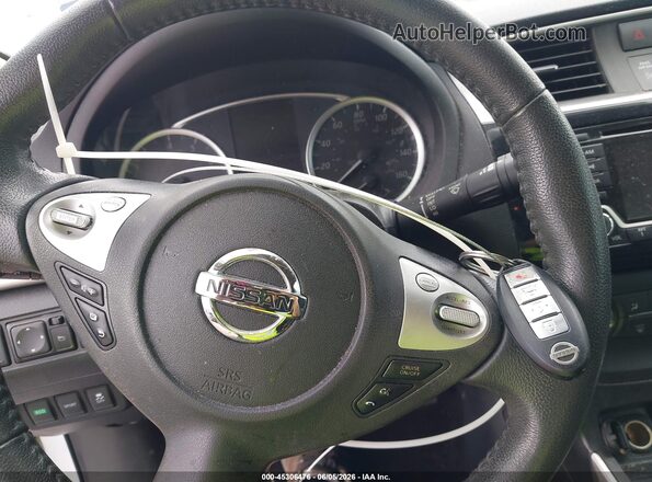 3N1AB7AP2HY279880 2017 NISSAN SENTRA White Widok deski rozdzielczej