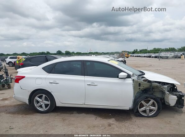 3N1AB7AP2HY279880 2017 NISSAN SENTRA White Widok wnętrza z tyłu