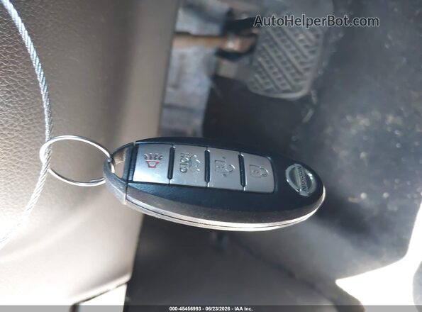 3N1AB7AP2HY311419 2017 NISSAN SENTRA Серый Вид панели приборов